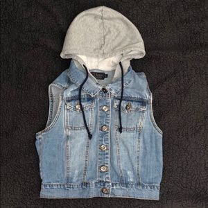 Light wash jean vest w/ hood